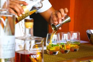 Rhum arrangé maison, du choix du rhum à la dégustation